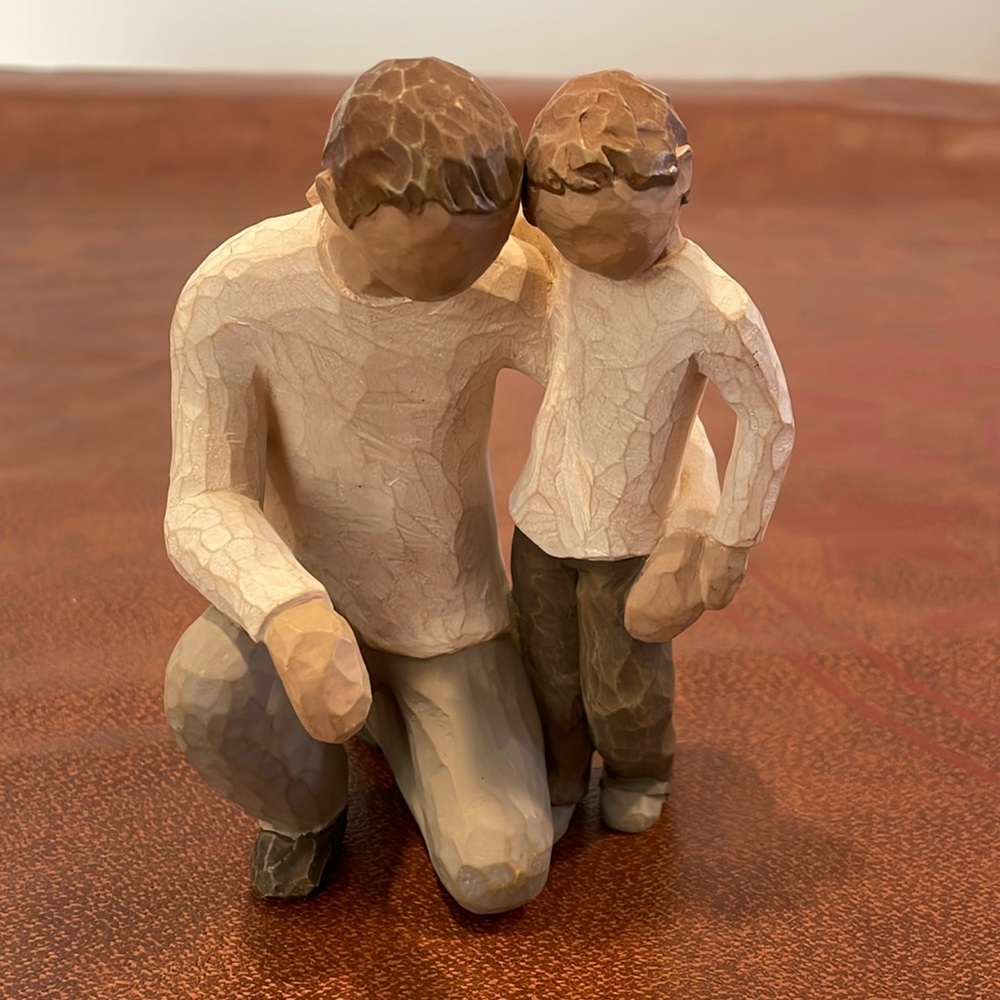 Willow Tree® "Father and Son" Figurine – Celebrating the Bond Between Father/Son